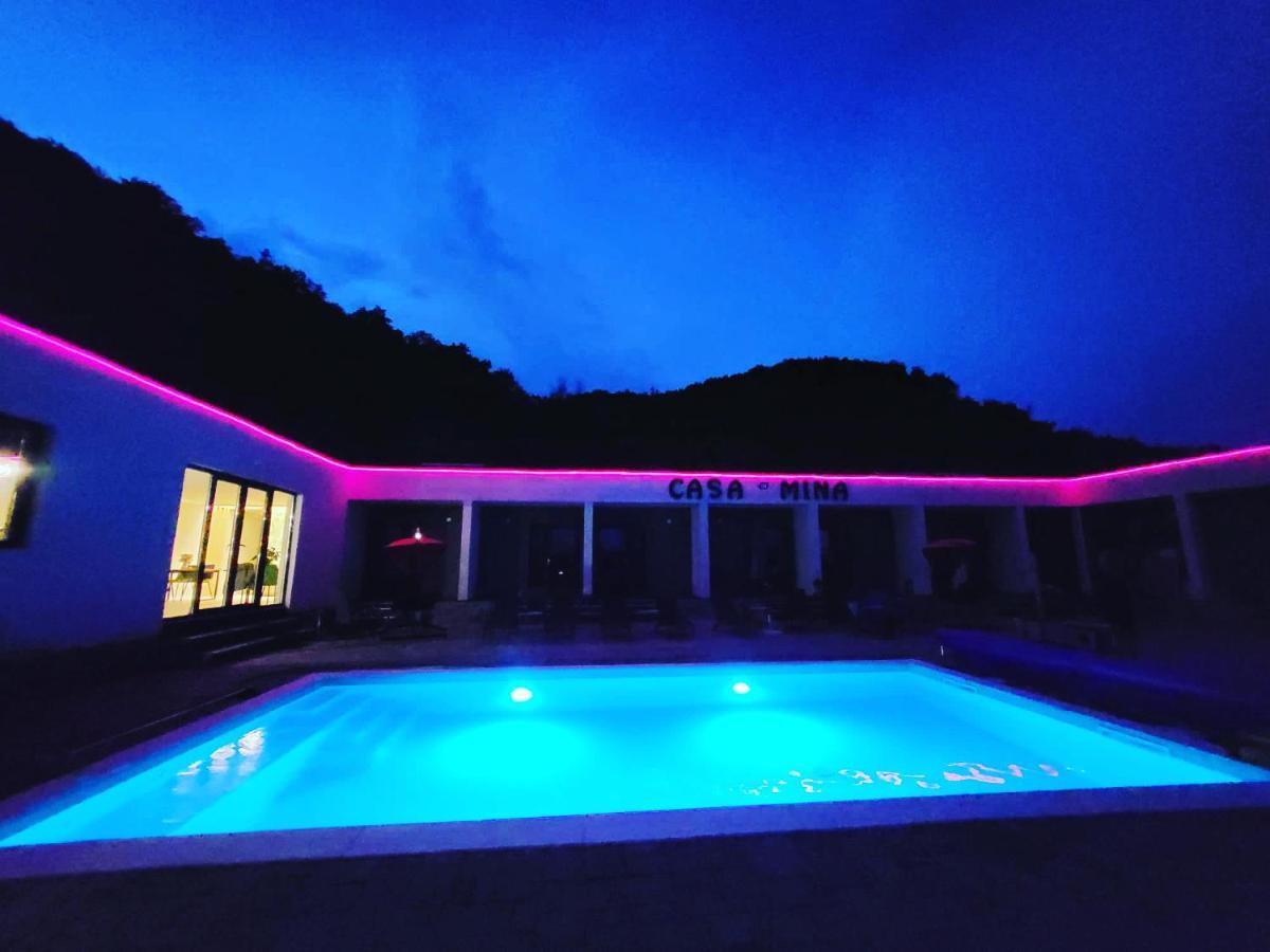 Casa Mina Divici Hotel ภายนอก รูปภาพ